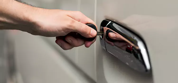 Why Choose Our Auto Locksmith Team in Northdale, FL?